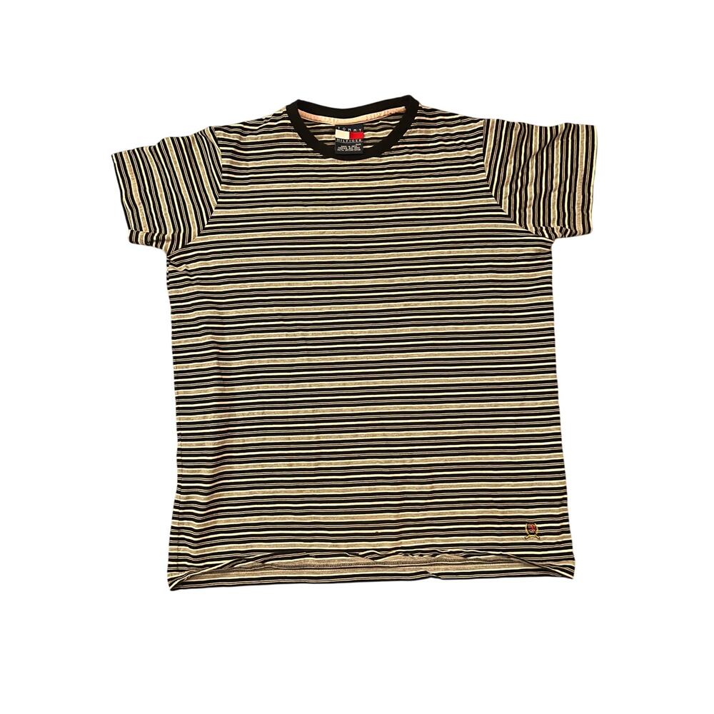 Vintage Tommy Hilfiger T-shirt, XL - has small hole but great condition